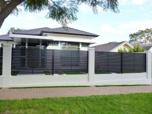 Slat fencing