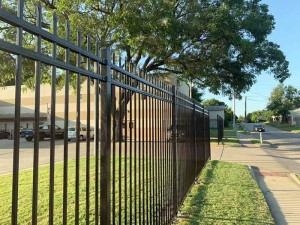 Racking fencing